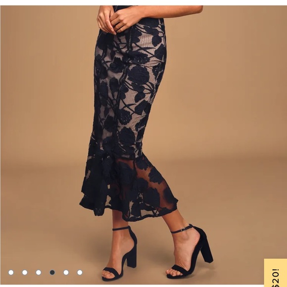 Lulus dress - Picture 4 of 5